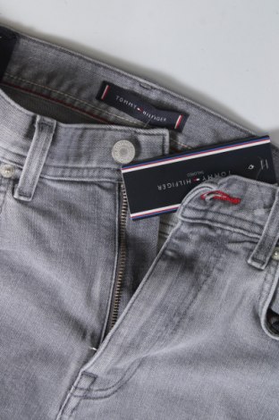 Herren Jeans Tommy Hilfiger, Größe S, Farbe Grau, Preis € 83,49