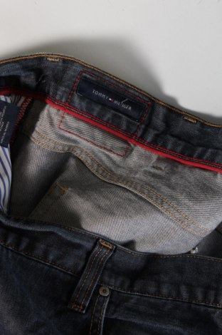 Męskie jeansy Tommy Hilfiger, Rozmiar 4XL, Kolor Niebieski, Cena 262,28 zł