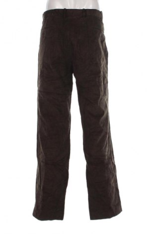 Herren Cordhose City Club, Größe L, Farbe Grün, Preis € 6,99