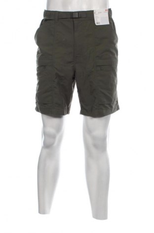 Herren Shorts Uniqlo, Größe M, Farbe Grün, Preis 22,99 €