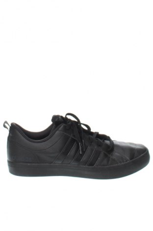 Încălțăminte bărbătească Adidas, Mărime 42, Culoare Negru, Preț 219,99 Lei