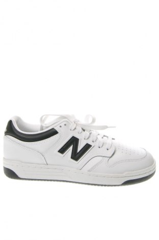 Мъжки обувки New Balance, Размер 42, Цвят Бял, Цена 142,10 лв.