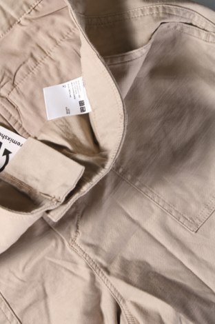 Herrenhose, Größe M, Farbe Beige, Preis € 4,99