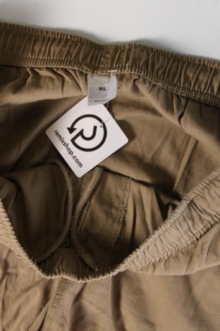 Pantaloni de bărbați, Mărime XL, Culoare Bej, Preț 29,99 Lei