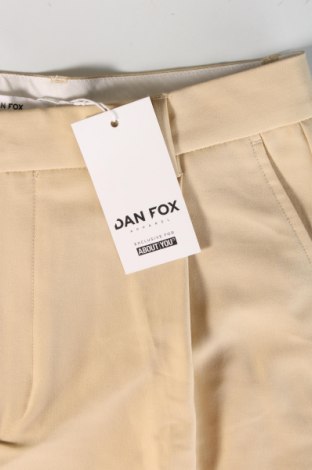 Herrenhose Dan Fox X About You, Größe L, Farbe Beige, Preis 12,99 €