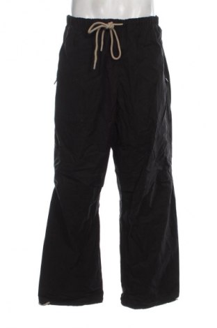 Мъжки панталон Essentials, Размер M, Цвят Черен, Цена 10,15 лв.