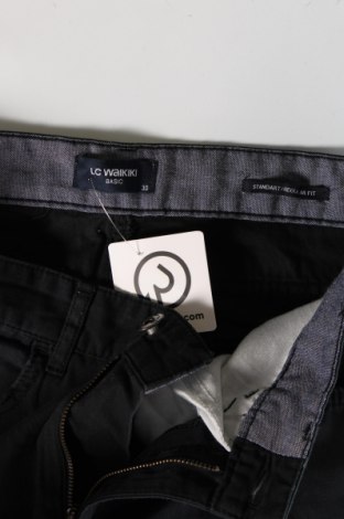 Pantaloni de bărbați LC Waikiki, Mărime S, Culoare Negru, Preț 27,99 Lei