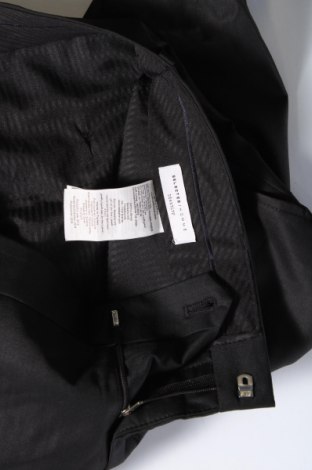 Pantaloni de bărbați Selected Homme, Mărime M, Culoare Negru, Preț 31,99 Lei