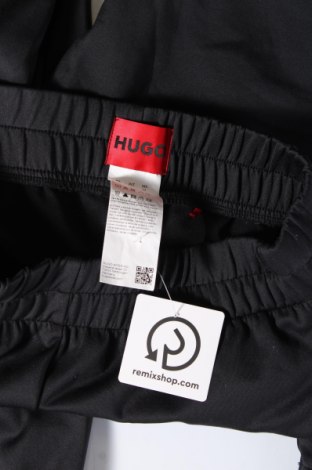 Pantaloni trening de bărbați Hugo Boss, Mărime M, Culoare Negru, Preț 500,00 Lei