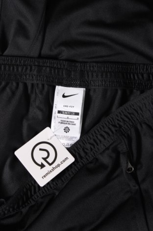 Pantaloni trening de bărbați Nike, Mărime L, Culoare Negru, Preț 305,92 Lei