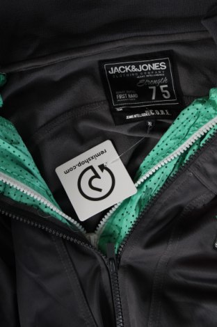 Ανδρικό μπουφάν Jack & Jones, Μέγεθος XL, Χρώμα Γκρί, Τιμή 34,02 €