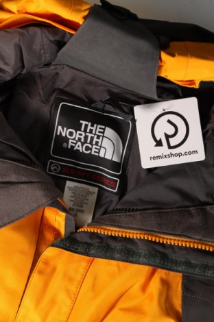 Férfi kabát téli sportokhoz The North Face, Méret L, Szín Sokszínű, Ár 70 782 Ft