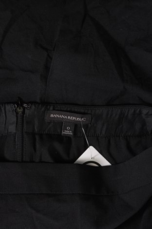 Rock Banana Republic, Größe XS, Farbe Schwarz, Preis € 3,99