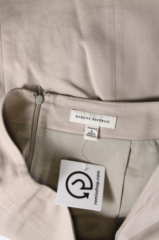 Rock Banana Republic, Größe S, Farbe Beige, Preis € 3,99