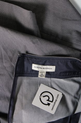 Rock Banana Republic, Größe S, Farbe Grau, Preis € 3,99