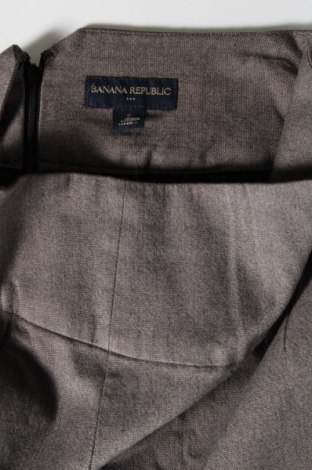 Φούστα Banana Republic, Μέγεθος S, Χρώμα Γκρί, Τιμή 3,99 €