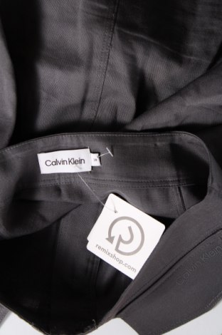 Пола Calvin Klein, Размер XS, Цвят Сив, Цена 87,49 лв.