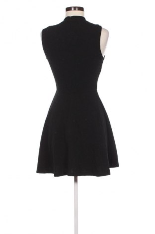 Kleid, Größe M, Farbe Schwarz, Preis 3,99 €