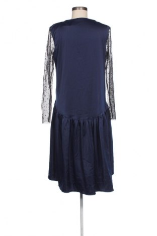 Kleid, Größe M, Farbe Blau, Preis € 18,49