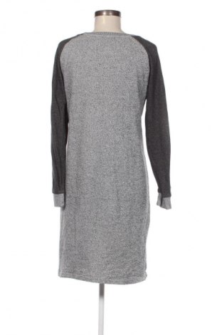 Kleid, Größe M, Farbe Grau, Preis 5,49 €