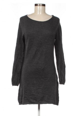 Kleid, Größe M, Farbe Grau, Preis 3,99 €