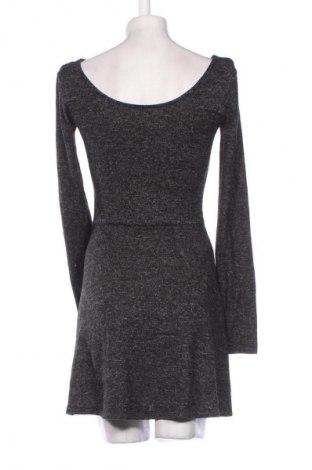 Kleid, Größe M, Farbe Grau, Preis € 5,49