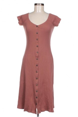 Kleid, Größe M, Farbe Aschrosa, Preis 14,91 €