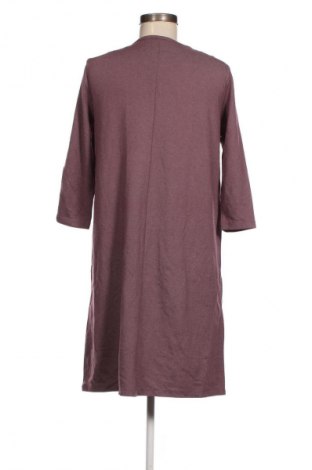 Kleid, Größe M, Farbe Lila, Preis 5,99 €