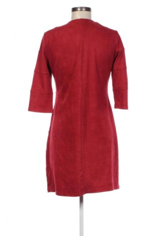 Kleid, Größe M, Farbe Rot, Preis € 4,99