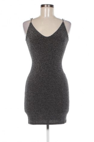 Kleid, Größe XS, Farbe Silber, Preis 4,99 €