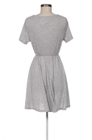 Kleid, Größe S, Farbe Grau, Preis 5,99 €