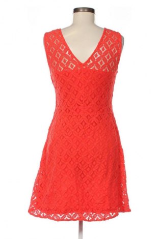 Kleid, Größe M, Farbe Rot, Preis 4,99 €