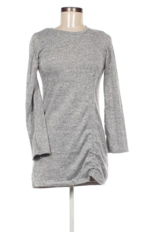 Kleid, Größe S, Farbe Grau, Preis 3,99 €