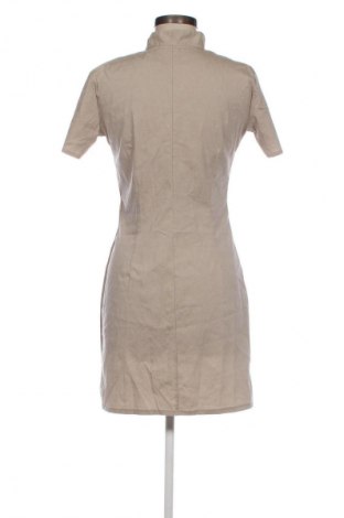 Kleid, Größe M, Farbe Beige, Preis € 4,99