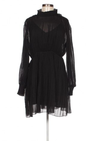 Rochie About You, Mărime M, Culoare Negru, Preț 59,49 Lei