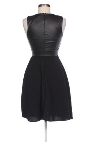 Kleid Armani Exchange, Größe S, Farbe Schwarz, Preis 51,99 €