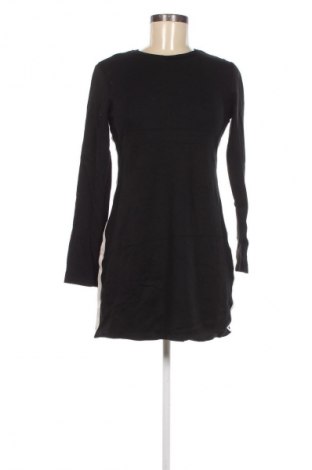 Kleid Bershka, Größe M, Farbe Schwarz, Preis 3,99 €