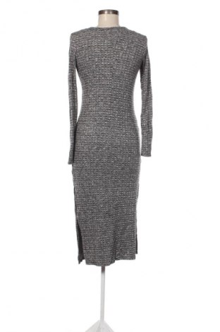 Kleid Bershka, Größe L, Farbe Grau, Preis 5,99 €