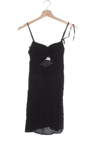 Φόρεμα Bershka, Μέγεθος XS, Χρώμα Μαύρο, Τιμή 8,29 €