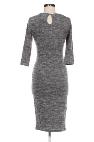 Kleid Calliope, Größe M, Farbe Grau, Preis 4,99 €