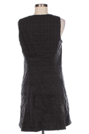 Kleid Edc By Esprit, Größe M, Farbe Grau, Preis 33,40 €