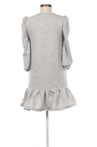 Kleid Emery rose, Größe S, Farbe Grau, Preis € 3,29