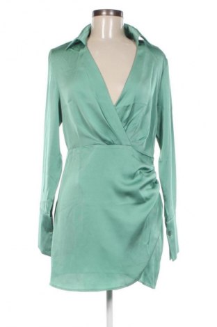 Kleid Glamorous, Größe M, Farbe Grün, Preis 30,62 €