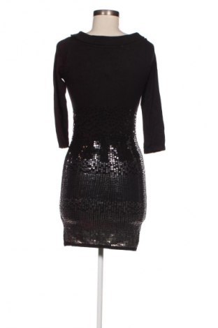 Kleid Guess, Größe M, Farbe Schwarz, Preis € 21,99