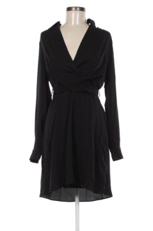 Kleid Guido Maria Kretschmer for About You, Größe M, Farbe Schwarz, Preis 13,99 €