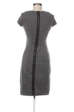 Kleid H&M, Größe S, Farbe Grau, Preis 4,99 €