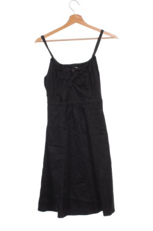 Rochie H&M, Mărime XS, Culoare Negru, Preț 22,99 Lei