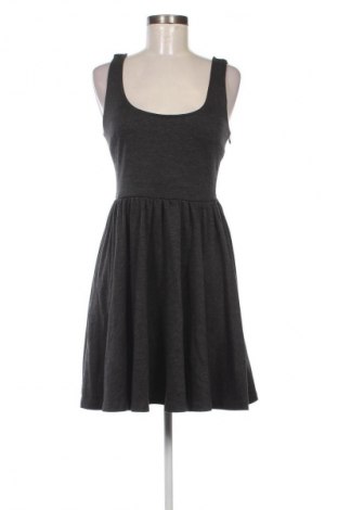 Kleid Jack, Größe S, Farbe Schwarz, Preis 3,29 €