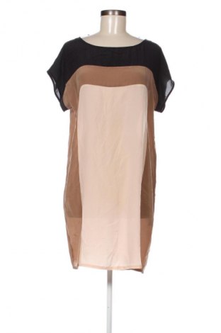 Kleid Jucca, Größe M, Farbe Mehrfarbig, Preis € 179,80