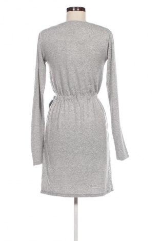 Kleid NA-KD, Größe XXS, Farbe Grau, Preis 10,99 €